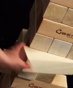 Ubergames Mega Stapeltoren, Tot 200 Cm. 40 Kg. ECO Hardhout -actiespellen Verkoop 550x367 7