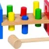 Goki KLOPBANK 21x9x12cm, Met 6 Houten Pennen En 1 Hamer -actiespellen Verkoop 550x480