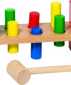 Goki KLOPBANK 21x9x12cm, Met 6 Houten Pennen En 1 Hamer