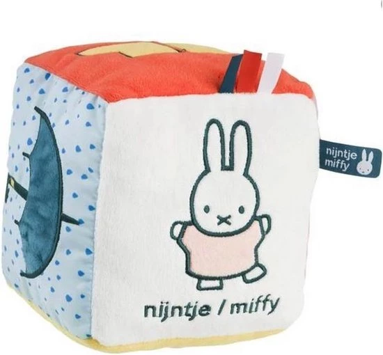 Babybundel - 0-3 Jaar- Roze - Rammelaar & Kinderspel - Nijntje Kubus & Stoelendans 5 Babybundel - 0-3 Jaar- Roze - Rammelaar & Kinderspel - Nijntje Kubus & Stoelendans - Afbeelding 3